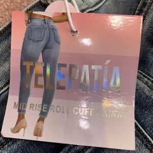 Telepatía Mid Rise Skinny Jeans - Classic Blue